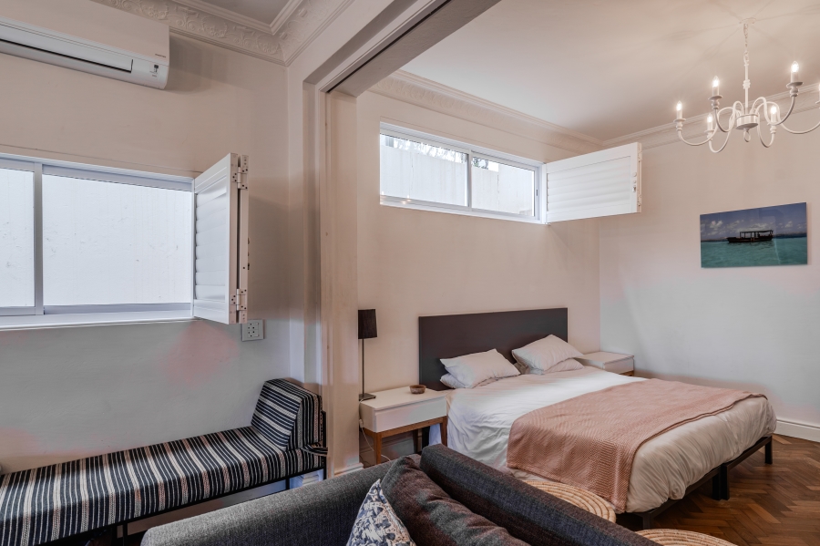 5 Bedroom Property for Sale in Simons Kloof Western Cape